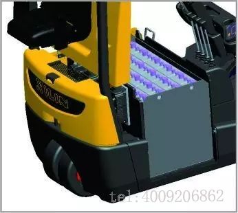 三支點電動叉車(圖3) 三支點電動叉車(圖3)